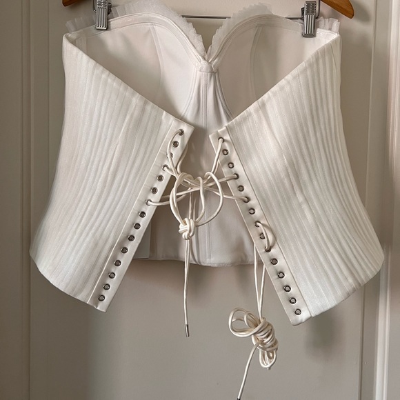 Andrea Iyamah Ari Corset top White Size 14
BRAND NEW with tags - Picture 2 of 7